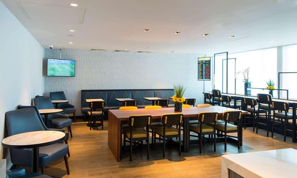 Aerotel London Heathrow Restaurante foto